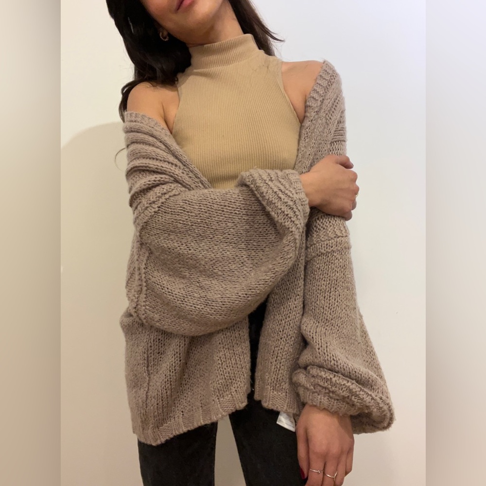 Sweater cardigan